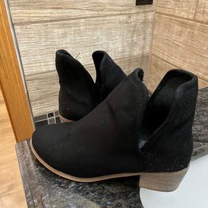 Size 7 Booties